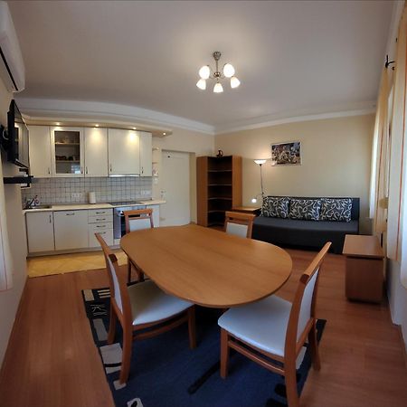 Frank Apartmanhaz Appartement Balatonboglár Buitenkant foto