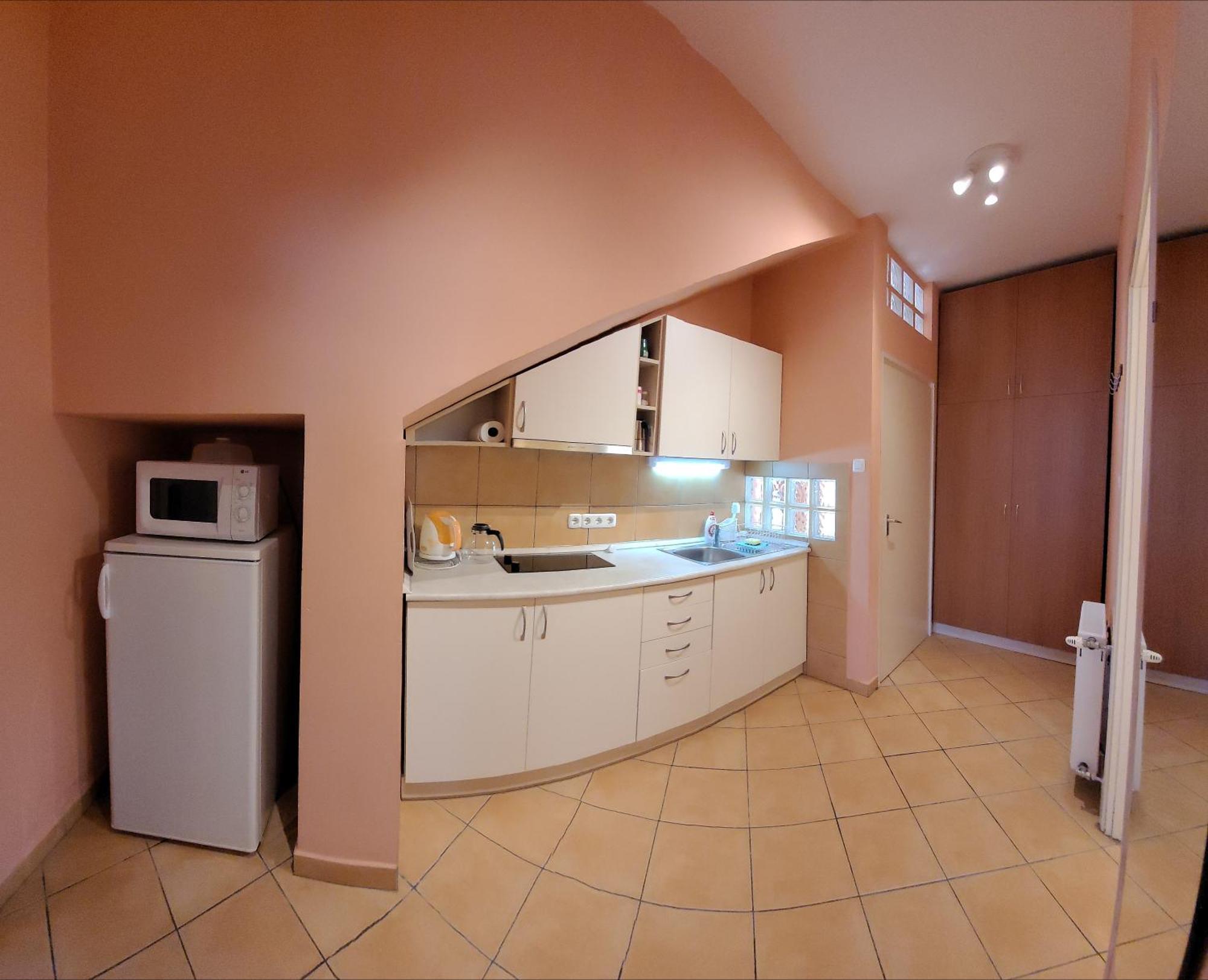 Frank Apartmanhaz Appartement Balatonboglár Buitenkant foto